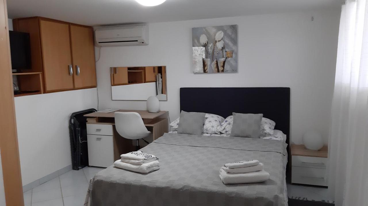 Studio Apartman Kornelija Lumbarda Dış mekan fotoğraf